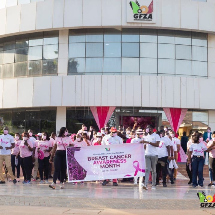 GHANAFREEZONES1's tweet photo. As part of activities to mark this year's Breast Cancer Awareness Month,  Amb. Michael A.N.N.Y. Oquaye led  https://t.co/0XuVzZdp4n #breastcancerawareness #lump #earlydetection #invertednipple #breastcancersurvivor @gipcghana
@GEPAGhana @moigovgh @MotiGhana @GHOneTV @NicheCocoa https://t.co/ebFzwJHfKA