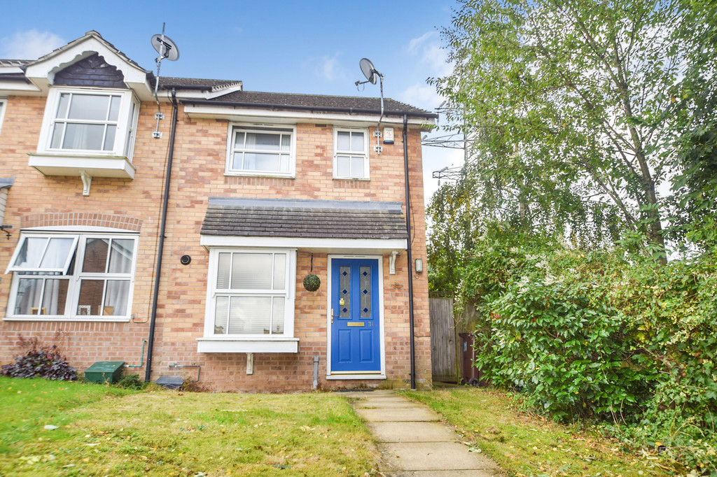 Mac_Thackley's tweet photo. 🏡 FOR SALE - A beautifully presented two bedroom end terrace in #Thackley

✅ Parking for three cars
✅ Enclosed rear garden
✅ Modern house bathroom
✅ Built-in wardrobes in master bedroom
✅ £159,000

See more on our website ➡️ https://t.co/ZGLwfPBkho https://t.co/RnXjceRgTP