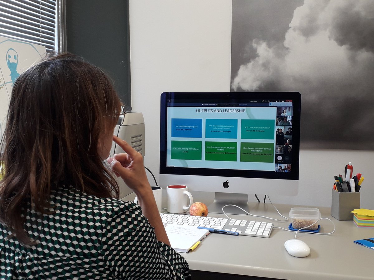 AnnaCiraso's tweet image. Reunions híbrides del projecte #INTERSTICE, esperant a la primera reunió transnacional presencial al novembre a la @UABBarcelona + @lasalateatre  
👉interstice.eu
#erasmusplus #art #education #arteducation #paradigmshift 
@interstice_eu  @silblagel @ErasmusPlus_pro