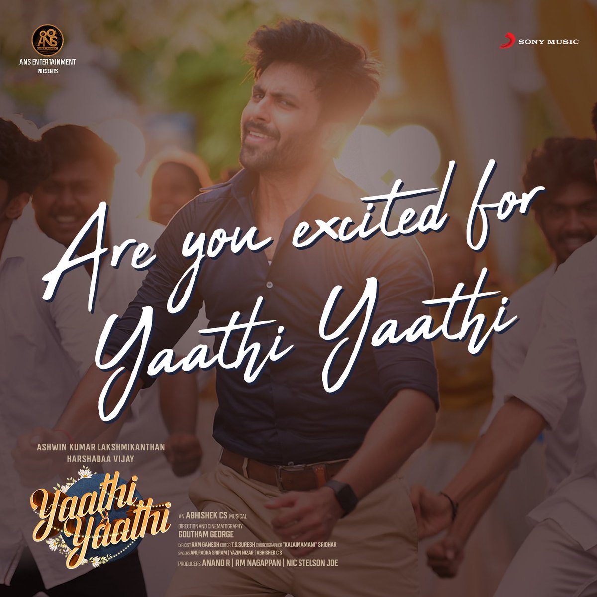 Are you excited for #YaathiYaathi? 💖 Tune in at 7️⃣ PM tomorrow! 💕🥰 #YaathiYaathiPromo ➡️ bit.ly/YaathiYaathiPr… @i_amak @harshadaa_vijay @abhishekcsmusic @goutham_george @JoeStelson @Anand95428804 @LyricistRam @rm_nagappan #ARSridhar