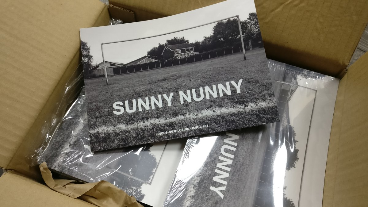 New zine has arrived!
'Sunny Nunny'
An exploration of my home town Nuneaton, visiting for the first time in over 20 years.

Get a copy here:
johnwhitmorephotography.co.uk/product/sunny-…

#choosingandlosing #photozine