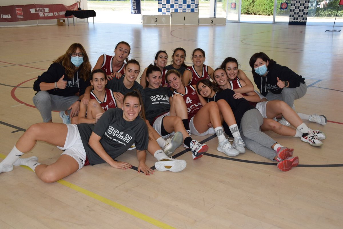 UCLMdeportes's tweet photo. Finaliza la participación del equipo femenino de la UCLM en el Campeonato de España Universitario Baloncesto, con un ajustado 34-26 favorable a la Universidad de Valencia.
🏀💪🏻
Enhorabuena a nuestras chicas.
@uclm_es @Igualdad_UCLM https://t.co/Bmgg6CAxE5