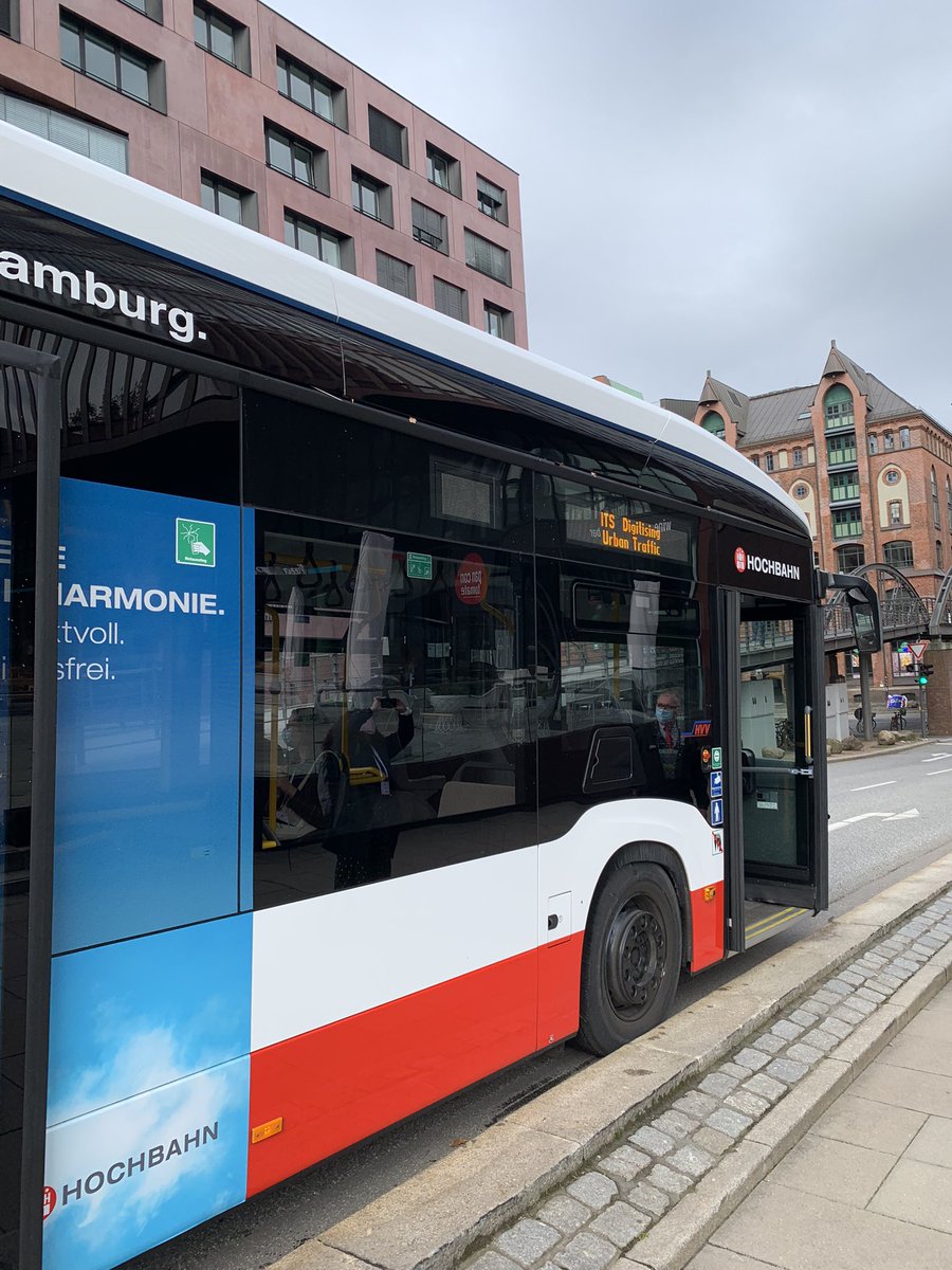 pkosmides's tweet photo. From an electric bus to an autonomous one. #ElectricVehicles #AutonomousVehicles @ITSHamburg2021 https://t.co/FGYbvXUY8t