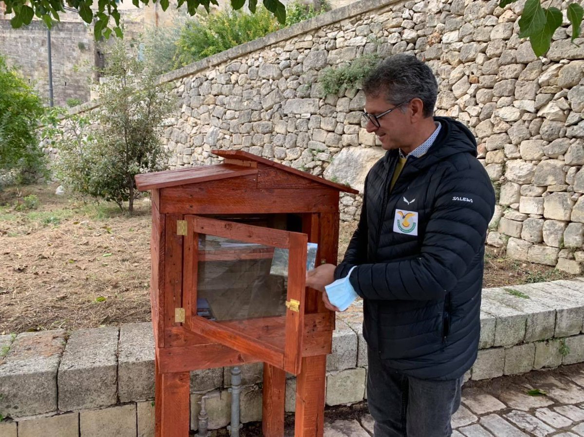 L’Ente Parco della Murgia Materana ha inaugurato il “Giardino del Silenzio”, spazio verde recuperato e valorizzato dall’Ente al fine di consegnare alla Città un nuovo luogo di aggregazione sociale, riservato soprattutto alla lettura.

#ParcodellaMurgiaMaterana