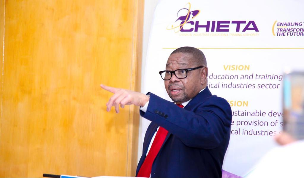 CHIETA_SETA's tweet photo. Yesterday afternoon we had the honour of welcoming @DrBladeNzimande to officiate the @CHIETA_SETA Certification Ceremony which was held in Ulundi as well as the launch of the second phase of the Co-operatives Development Project.
#CHIETAAtWork #CHIETACertificationCeremony #DHET https://t.co/7sXdnTqCrx