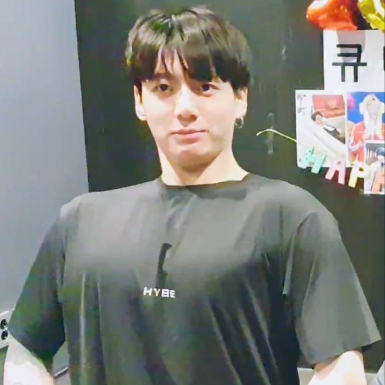 미역˚✧˳༚ tweet media