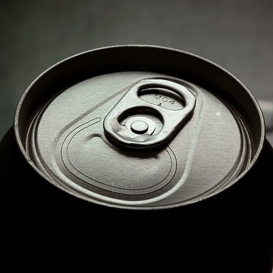 Крышка банки газировки сверху. Крышка для пивной банки. Крышка от железной банки газировки. Пивная банка. Крышка от банки колы.