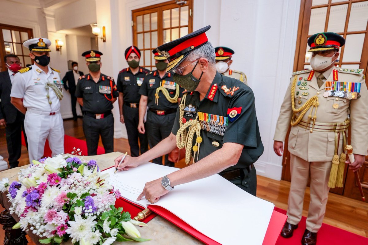 ADG PI - INDIAN ARMY (@adgpi) on Twitter photo General MM Naravane #COAS called on President of Sri Lanka, His Excellency Gotabaya Rajapaksa and discussed issues of mutual & strategic cooperation.
#IndiaSriLankaFriendship General MM Naravane #COAS called on President of Sri Lanka, His Excellency Gotabaya Rajapaksa and discussed issues of mutual & strategic cooperation.
#IndiaSriLankaFriendship