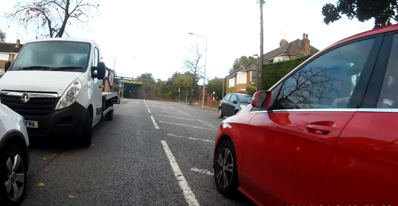 closepassescdf's tweet image. This morning's first close pass, ridiculously close sub 2ft overtake while going uphill. Just fkn wait a few seconds will you!!!

#OpSnap #EnjoyYourPoints (maybe)