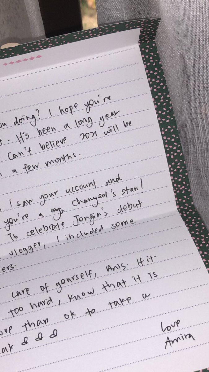 1bloey's tweet photo. Omg i lupa nak update !! Thank you so much @hiluvstudio for this happy mail 🥰❤️ https://t.co/ZYrvUZnnFq