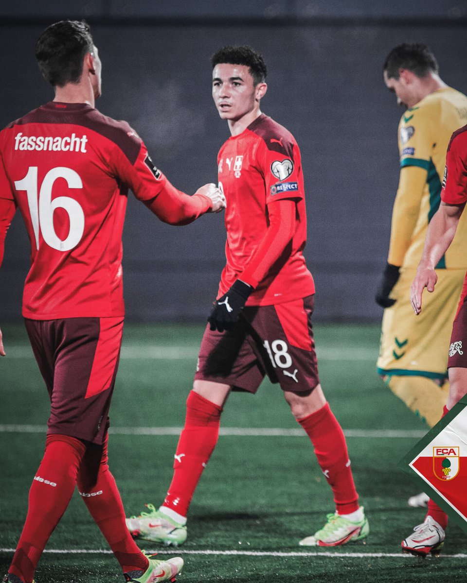 FCAugsburg's tweet photo. Ruben #Vargas hat sich nach dem 4:0-Sieg mit der @nati_sfv_asf bereits sicher für die Playoffs zum @WordCupQatar qualifiziert. 🥳 Die Daumen für eine direkte Qualifikation sind weiterhin gedrückt! ✊ #LTUSUI https://t.co/yC3Ovw7vYZ