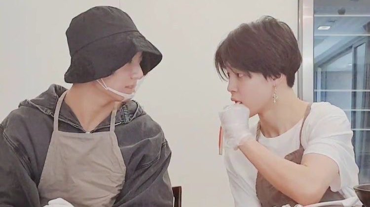 busan_princee's tweet photo. Do you feel the same energy.. https://t.co/RiKeolyYhC