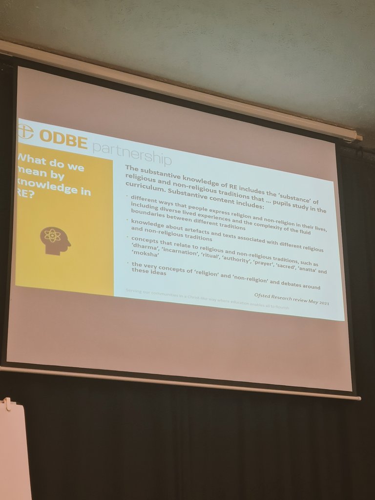 SPayneRE's tweet photo. An interesting talk now from @AnneOxRE about using knowledge organisers. #InspiringRE https://t.co/bqaShb5N7H