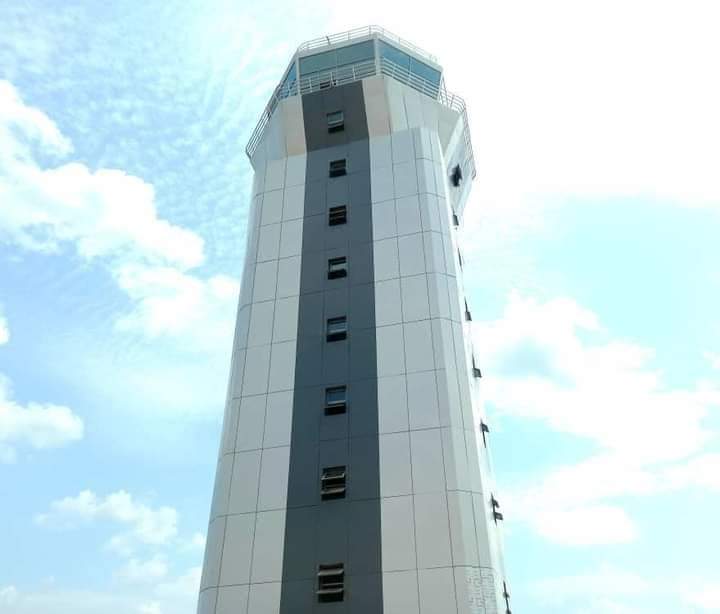 Naija_PR's tweet photo. This is not Europe 
This is Anambra International Airport https://t.co/dVDJvX3jVW