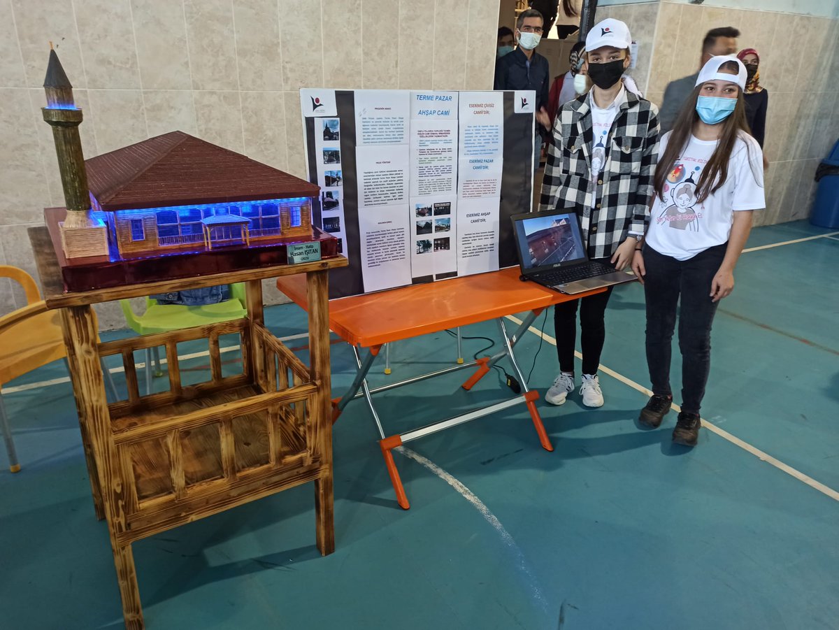 GSB_TermeGM's tweet photo. Karadeniz Mesleki ve Teknik Anadolu Lisesi TÜBİTAK Bilim Fuarı'nı ziyaret ettik. https://t.co/rDppVM2LHI