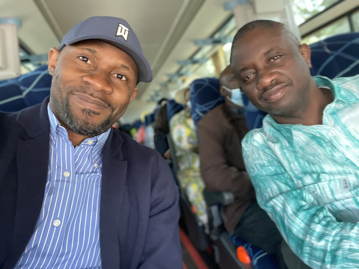 PatrickMuyaya's tweet photo. #RDC : A la découverte avec les collègues du circuit touristique de Kolwezi, premier centre industriel et minier du pays, comprendre la géographie, l’histoire de la province du Lualaba, ses mines, sa richesse culturelle. Au-delà des mines, les autres atouts #ChangementDeNarratif https://t.co/QS2DQ4R2El