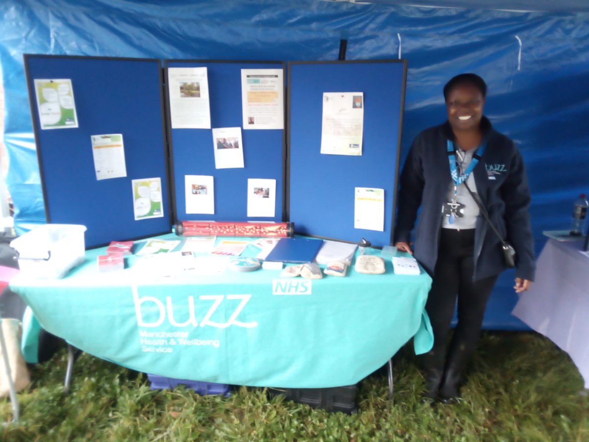 buzzmanc's tweet photo. πππ¬ buzz Neighbourhod Health Worker Patsy is at Moss Side & Rusholme's Wellbeing Chat!
πππ¬ Head to the corner of Whitecliff Close & Rookley Walk in Moss Side (M14 5XN) to chat to her! #buzzManchester https://t.co/bozslNUT2h