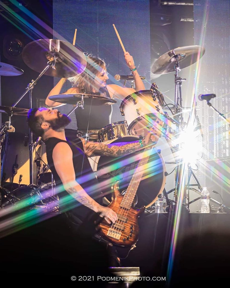 757collective's tweet photo. Live music is back in action in the 757 and it feels so good!

We couldn't not share this incredible shot by Wendy Podmenik Darugar of Skillet  at @thenorva. 
The guitar pull, the drum passion, the starburst!

More concerts are on the calendar, which ones are you heading to? https://t.co/HBGdHmKIJl