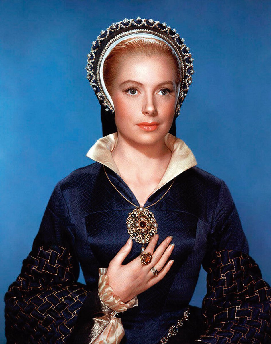 Notorious_Ed's tweet photo. Pose publicitaria de Deborah Kerr en “La reina virgen” (“Young Bess”, 1953), de George Sidney. Fotografía perteneciente a nuestro libro “Deborah”, de José Luis Garci. 

#notoriousediciones #deborahkerr #youngbess #lareinavirgen #joseluisgarci https://t.co/KfkHTtlHVB