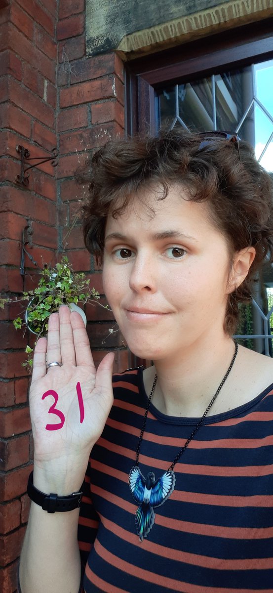 Today is #secondarybreastcancerday
Every day in the UK 31 people die from #secondarybreastcancer (also known as #metastaticbreastcancer or #Stage4). I am one of those people living as best I can with this incurable disease after my breast cancer spread. #Iamthe31 #Istandbythe31