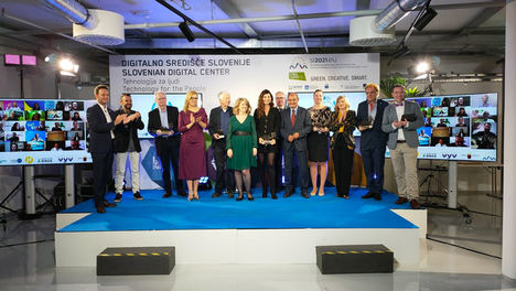 economiadehoyes's tweet photo. Tres #empresasespañolas, entre los nueve #finalistas de la I Edición de los #PremiosEuropeos de la #EconomíaSocial | Economía de Hoy https://t.co/H2kD2MaQQU
#CONSUM @SomEnergia #SUARA #Concum #Staramaki #Soga #Czechitas #NeedsMap #ADVFoundation #Innatura #CEPES https://t.co/sUd3L5Tw3z