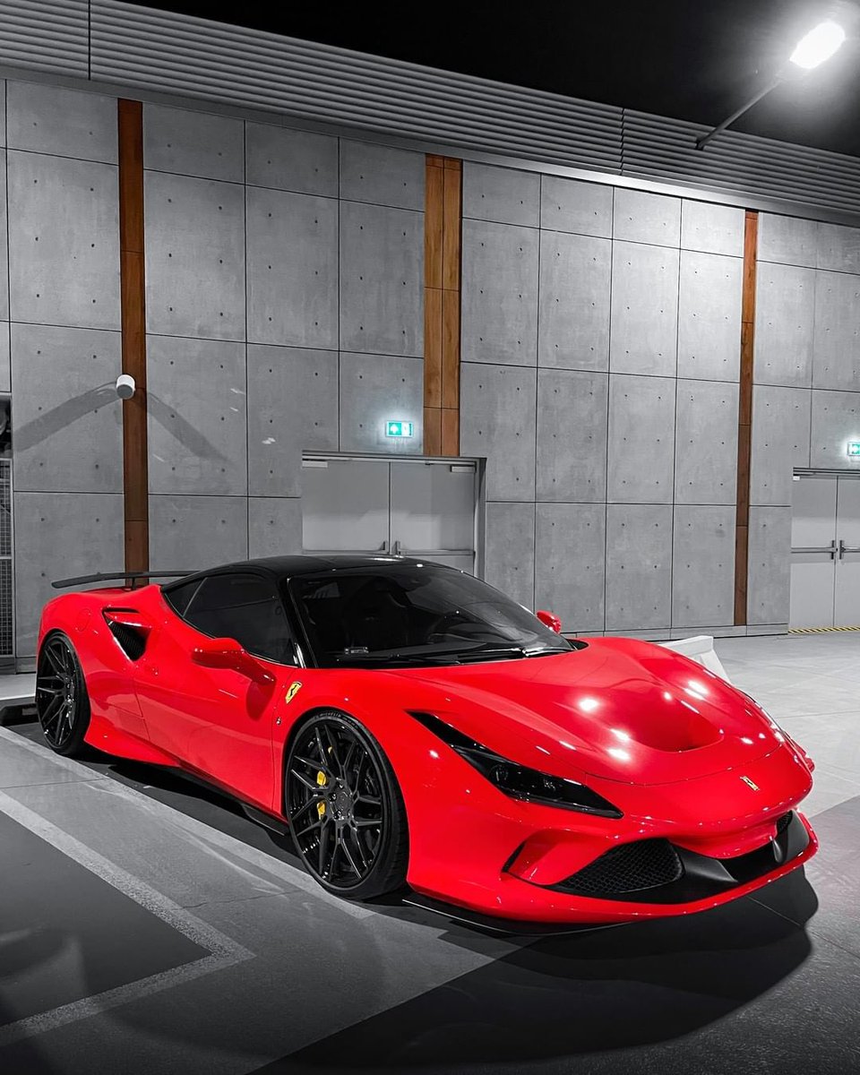 carpxrnpicx's tweet image. F8 Tributo