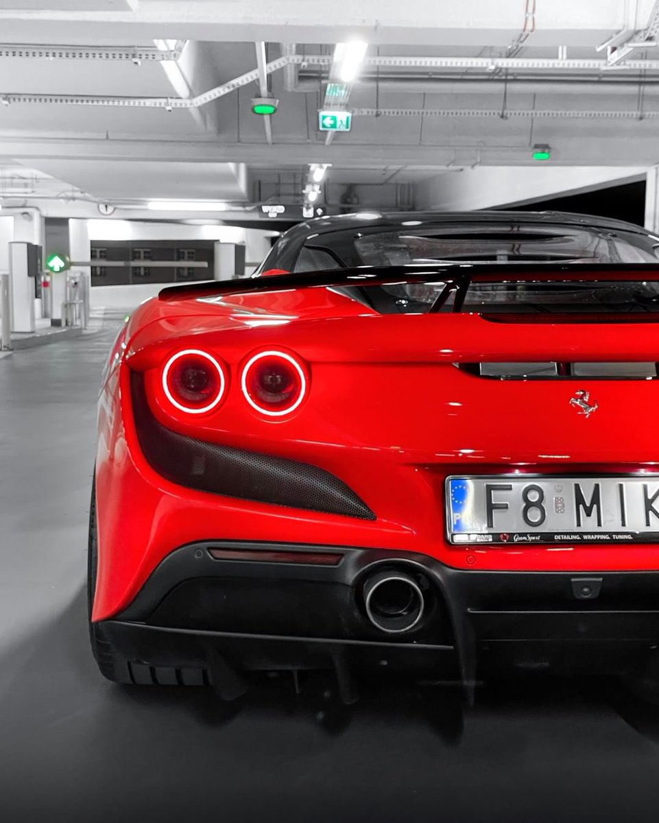 carpxrnpicx's tweet image. F8 Tributo