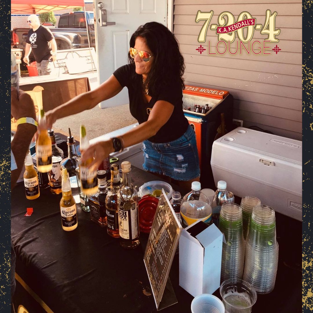 7-20-4 Lounge at Twins Smoke Shop tweet media