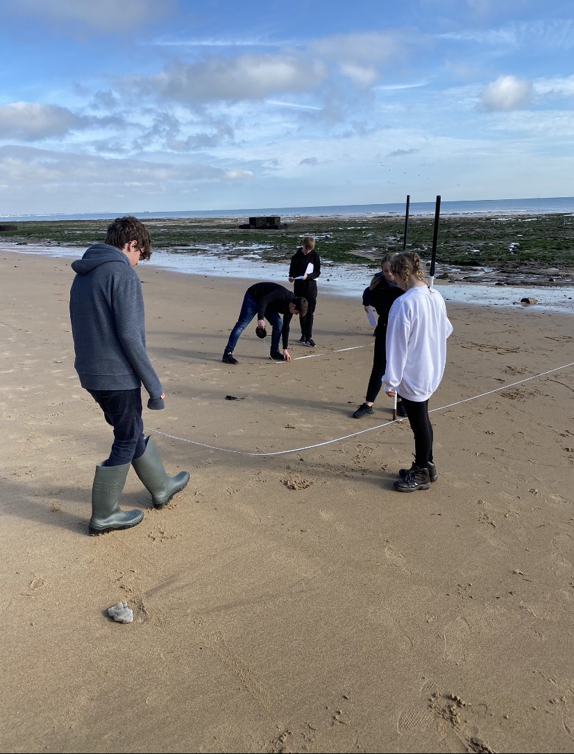 bobrien_geog's tweet image. Lovely day spent in Walton with sixth form for their first day of NEA fieldwork! #fieldworkisfun