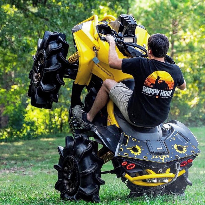 superatvtweet's tweet photo. 🔥 It’s #WheelieWednesday again and this week we’ve got @price_braydon putting those #AssassinatorTires in the air! 🤘😎 #LetsRide
#superatv #satvnation #canam #braydonprice #renegadexmr #canamrenegade #quad #quadlife #atv #mudding #itllbuff #mudtires #sendit #4wheeler #4wheelin https://t.co/xIDZHJj32e