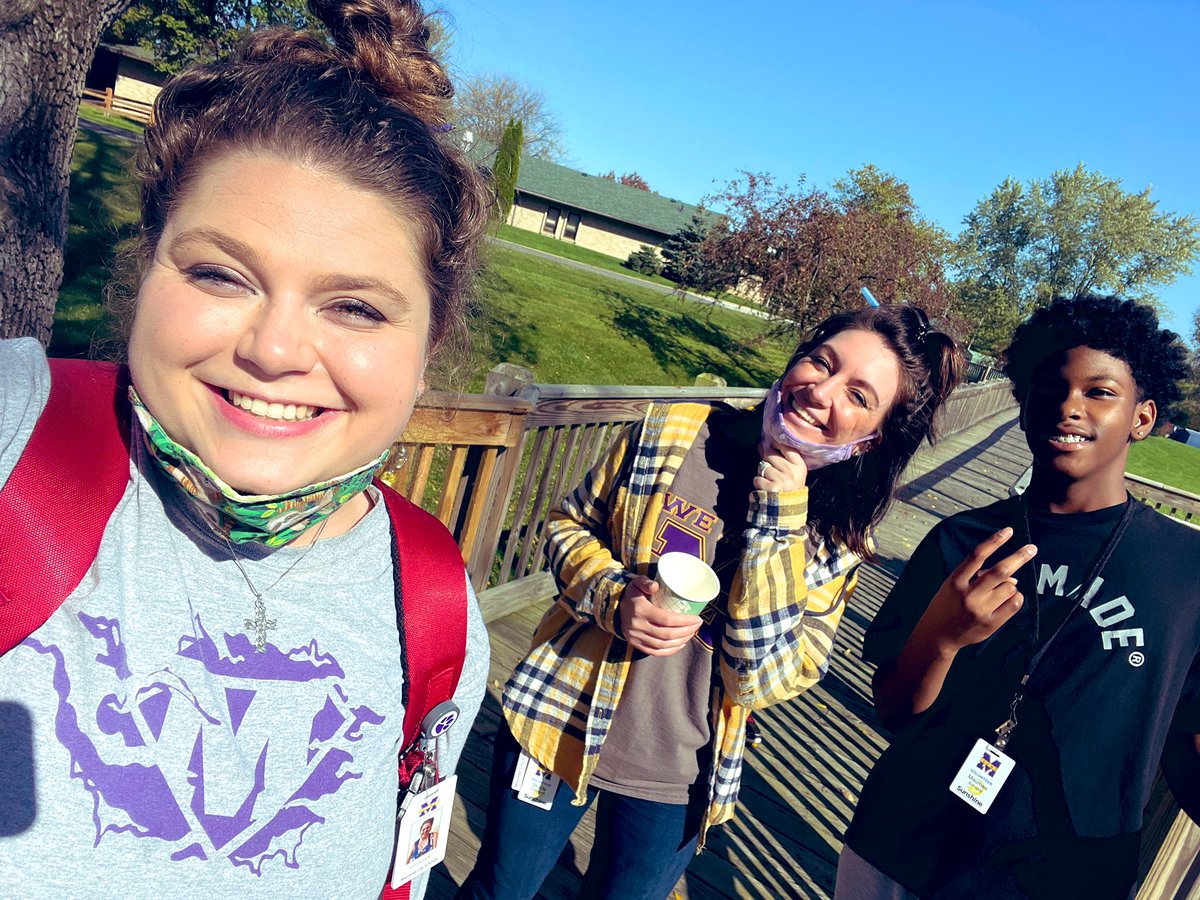 This trio… 👏🏼👏🏼👏🏼

#Volunteers 
#SuperPanthers 
#selfiebreak😜 
#WeAreMaumee