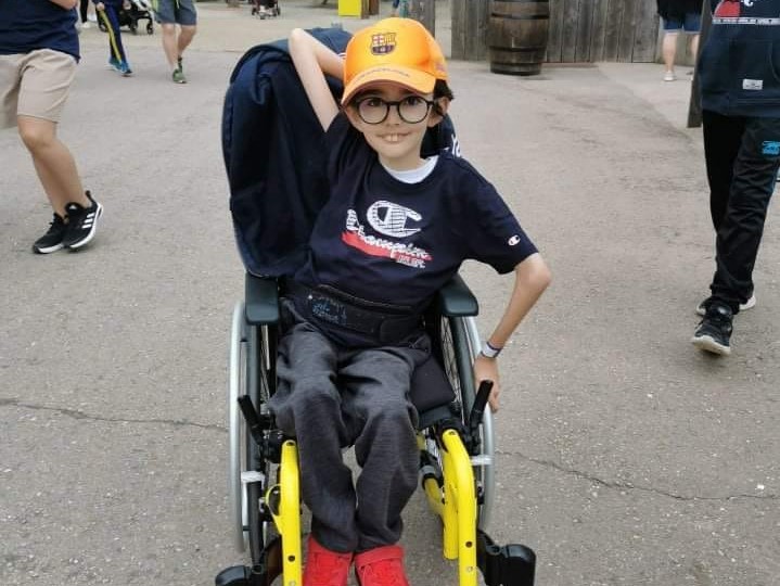 RJFM_redaction's tweet photo. Une cagnotte pour changer le quotidien d’un jeune habitant de Bézenet âgé de 8 ans https://t.co/9Huvke3BDU https://t.co/yZFLKywanv