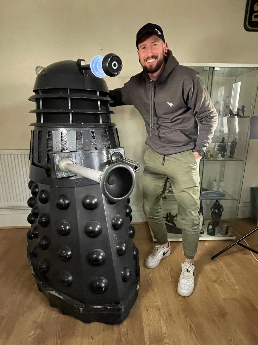 CameraManRick's tweet image. So today I made a friend 😂 #dalek #drwho #filming #videographer #Documentary