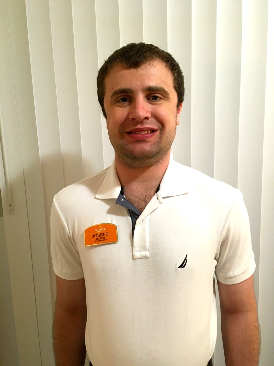 SSDStLCo's tweet photo. #NDEAM - Joseph Rater has been an employee at @SunriseSrLiving for 3 years. A @LadueSchools student, he participated in CBVI before graduation. Joseph was hired as a housekeeper, but stepped in as a dishwasher to help out.
#SpecializedForSuccess https://t.co/5nUXrt2jaY