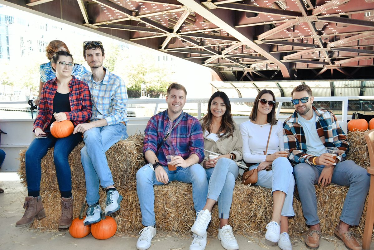 Chicago20Something tweet media