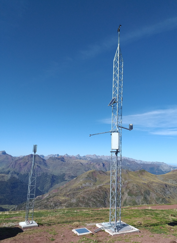 AEMET_Aragon's tweet photo. #AEMET informa que @AEMET_Aragon ha terminado la instalación de la última estación de alta montaña en #LaRaca #Pirineos #Huesca, que complementa las tres anteriores y cubre en altura el valle que faltaba, de la comarca @cJacetania https://t.co/Kxj4aWMD0D