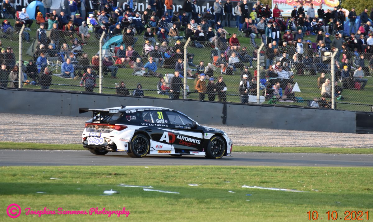 A few snaps from last weekend's BTCC meet at Donnington Park of Jack Goff and Team Hard meet last weekend with FBI's livery proudly displaye

Image credit: Josephine Sammons

#JG31 #BTCC #TeamHard