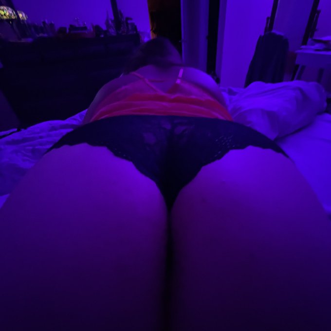 It&rsquo;s Hump Day, ya&rsquo;ll! #NamoraMinx #BigBooty #Milf #AsianBbw #Butt #HumpDay See pics like this and more<a href="/tag/namoraminx"class="tags">#NamoraMinx</a><a href="/tag/bigbooty"class="tags">#BigBooty</a><a href="/tag/milf"class="tags">#Milf</a><a href="/tag/humpday"class="tags"><span>#humpday</span></a><a href="/tag/butt"class="tags"><span>#butt</span></a><a href="/tag/asianbbw"class="tags"><span>#asianbbw</span></a>