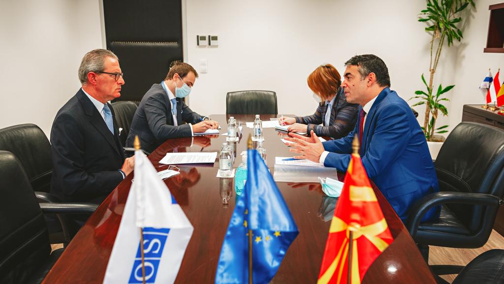 OSCE_Skopje's tweet photo. Today HoM @KojaClemens had a useful exchange on digitalization and @OSCE_Skopje related activities with Deputy Prime Minister @Dimitrov_Nikola. The Ambassador reaffirmed the Mission’s continued support of #reformprocess in 🇲🇰. https://t.co/ekxKL1PUJ5