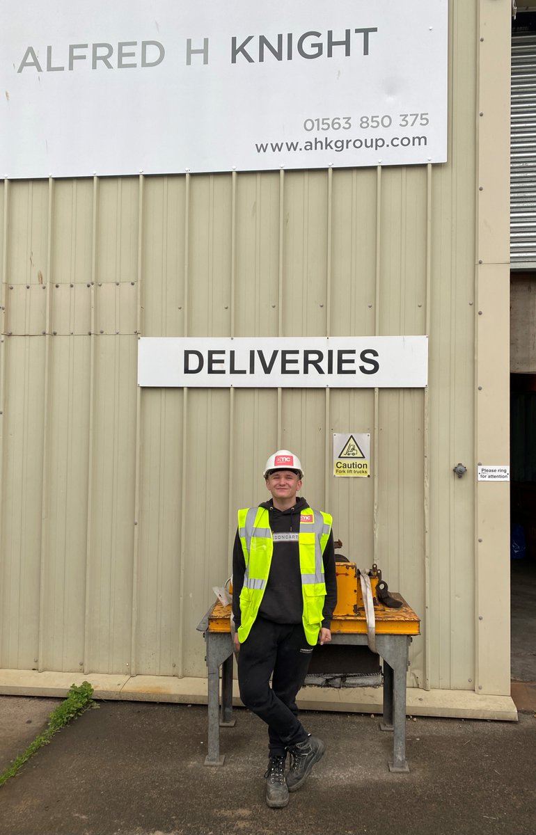ProjectsEMC's tweet image. Welcome to our new apprentice electrician, Greg Wilson, who has been working at our A H Knight site in Dundonald. Greg has been working hard learning the ropes whilst also attending college to further enhance his knowledge and skills.

#emcprojects #careerprogression