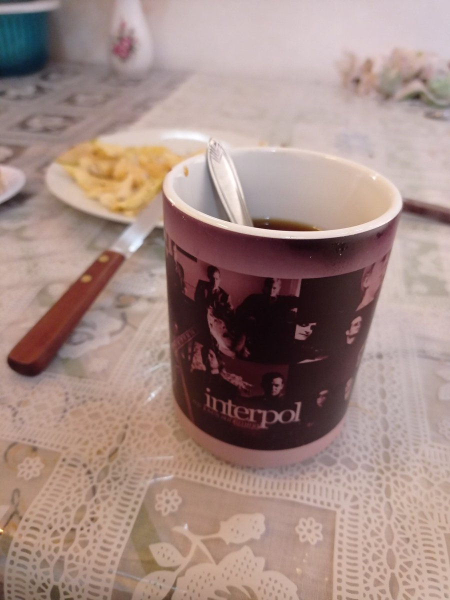 Darwinch_baal's tweet photo. Café cargado https://t.co/Lt5S2bqV73