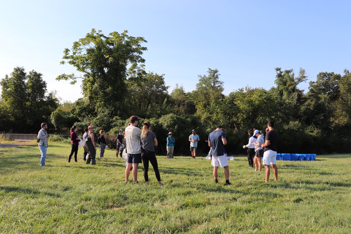 AnacostiaRrkper's tweet photo. Join us and @MO_WASHINGTONDC for the 10th Annual FANtastic 5K & Silent Auction on Oct. 30, 2021 to benefit Serve Your City/ Ward 6 Mutual Aid. Register now: https://t.co/aqzW5yh8QE
#ComeToTheRiver #MandarinOrientalDC #ImAFan #MOGivesBack #Fantastic5k https://t.co/jxB8ZnPRcP