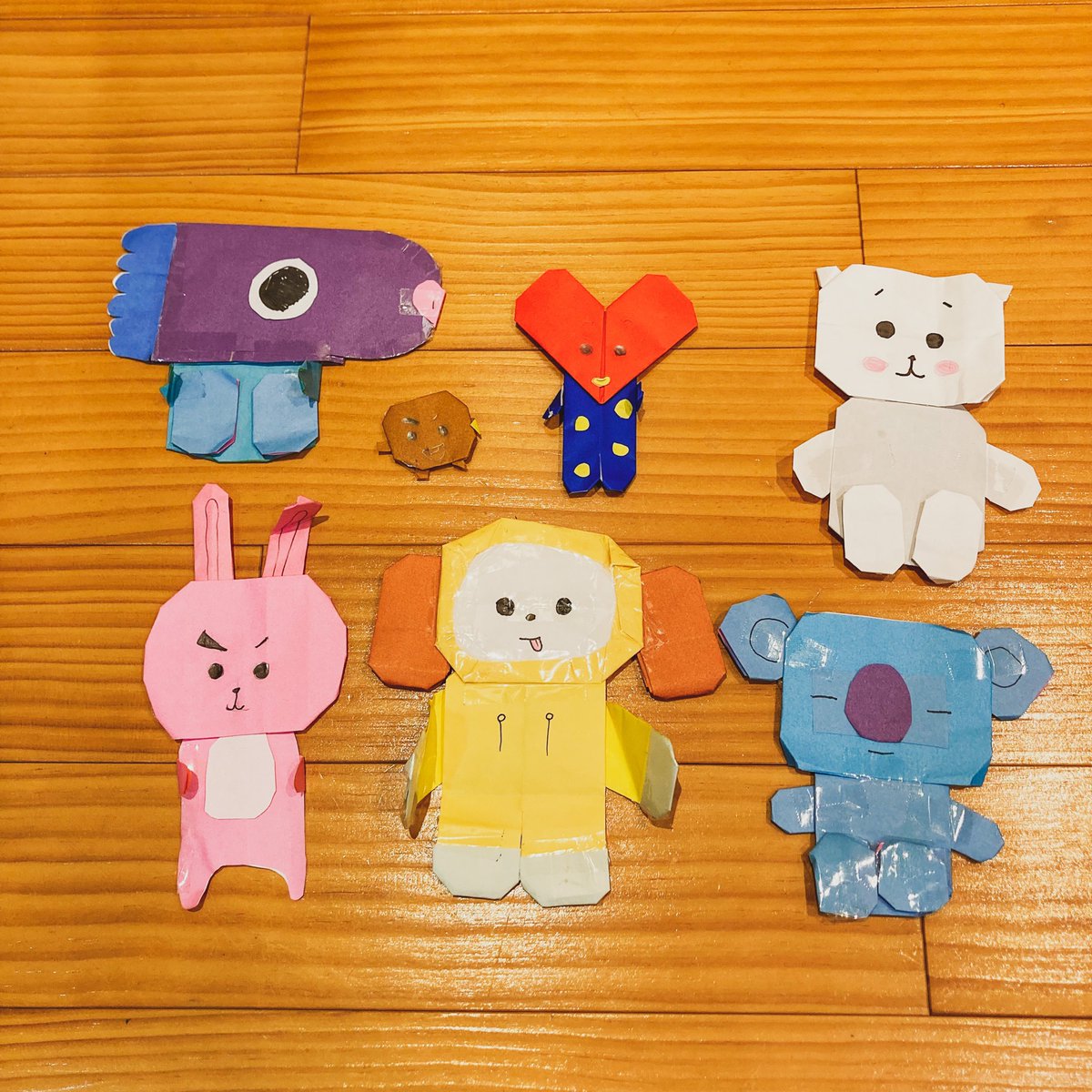 Mos V Twitter ジミンちゃんお誕生日おめでとう 心を動かす歌とダンス いつもたくさんの感動をありがとう そして誰に対しても優しくて気遣いが出来るジミンちゃんが大好きです ずっとずっと幸せでいてね 写真は娘が作ってくれたbt21のみんな