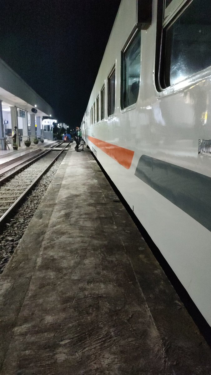 ATCHANNEL15's tweet image. load on Tracking Up....
Lombok Island...