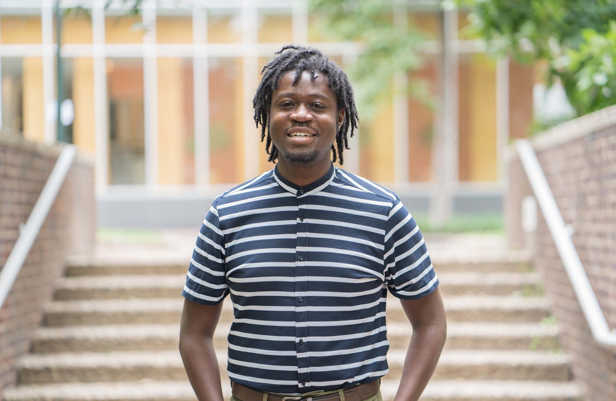 Annenberg School (@annenbergpenn) on Twitter photo What is code switching and how do our brains do it? In a new Q&A, doctoral student Darin Johnson shares insights about code switching, linguistic racism, and more from his new article in Affective Science <a href="/affectScience/">Society for Affective Science</a> <a href="/falklab/">Communication Neuroscience Lab</a> asc.upenn.edu/news-events/ne… What is code switching and how do our brains do it? In a new Q&A, doctoral student Darin Johnson shares insights about code switching, linguistic racism, and more from his new article in Affective Science <a href="/affectScience/">Society for Affective Science</a> <a href="/falklab/">Communication Neuroscience Lab</a> asc.upenn.edu/news-events/ne…
