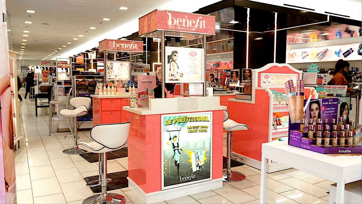 BrantInstore's tweet photo. What is in store media? Learn more: https://t.co/PfQv1SxkFn https://t.co/zAr4crrtat
