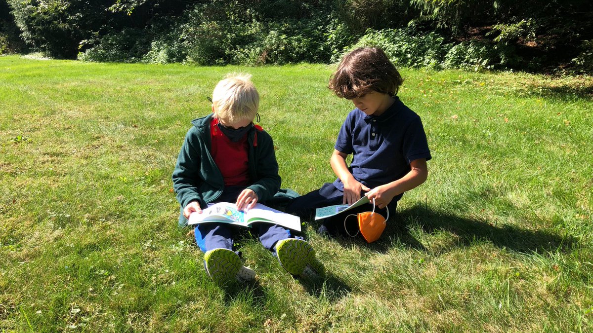 PennfieldSchool's tweet photo. Our first grade authors were eager to go back to the garden to share their sensory writing pieces with each other. #processwriting #firstgrade #outdoorclassroom https://t.co/WT8AwYhYnx