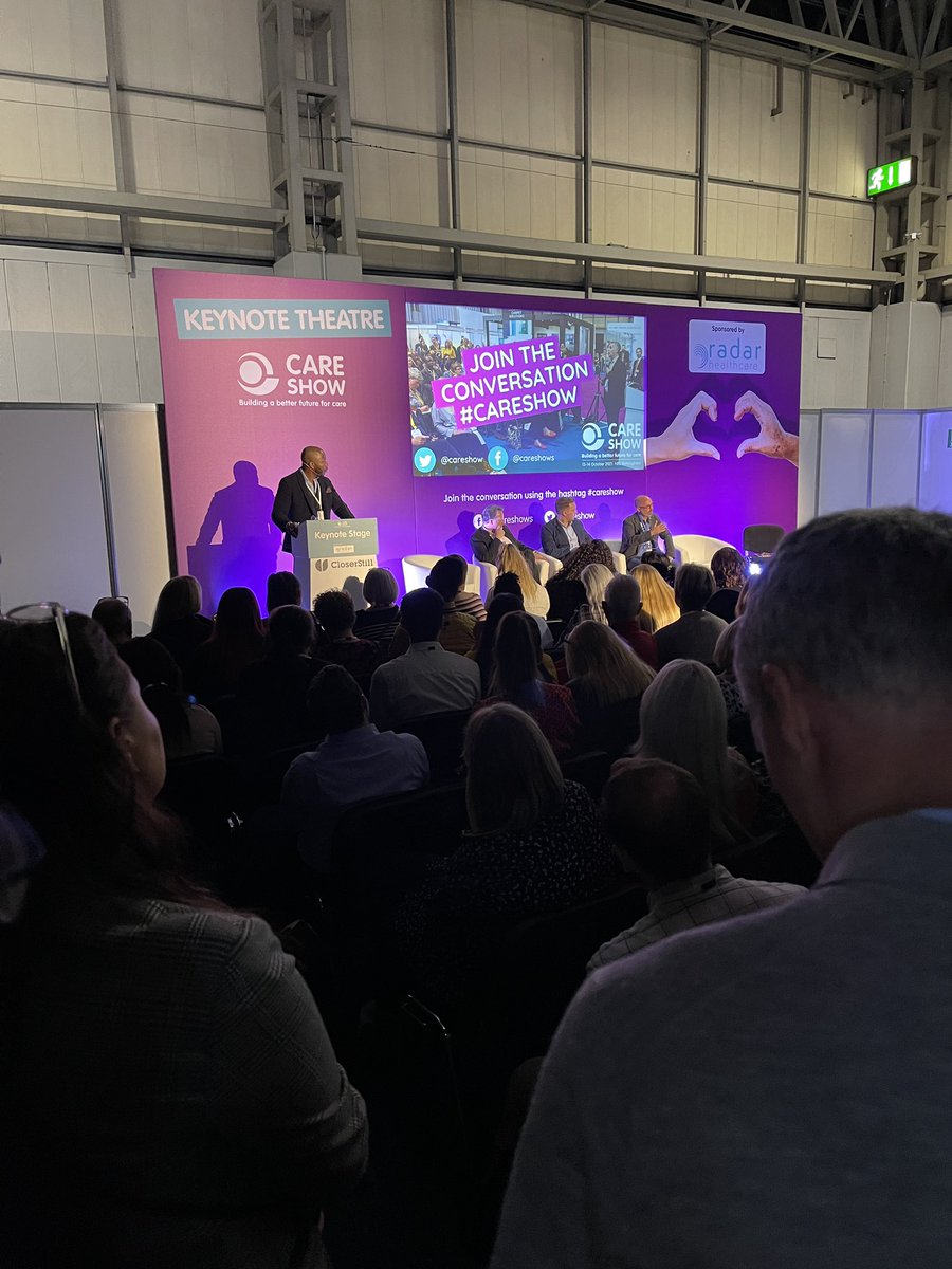 What a lineup… <a href="/TobiOfficial/">Tobi Official</a> @StickyNeil <a href="/DrCArmitage/">Charles Armitage</a> <a href="/martinF_mf/">Martin Farrow</a>   <a href="/CareShow/">Care Show</a> can’t even get a seat!