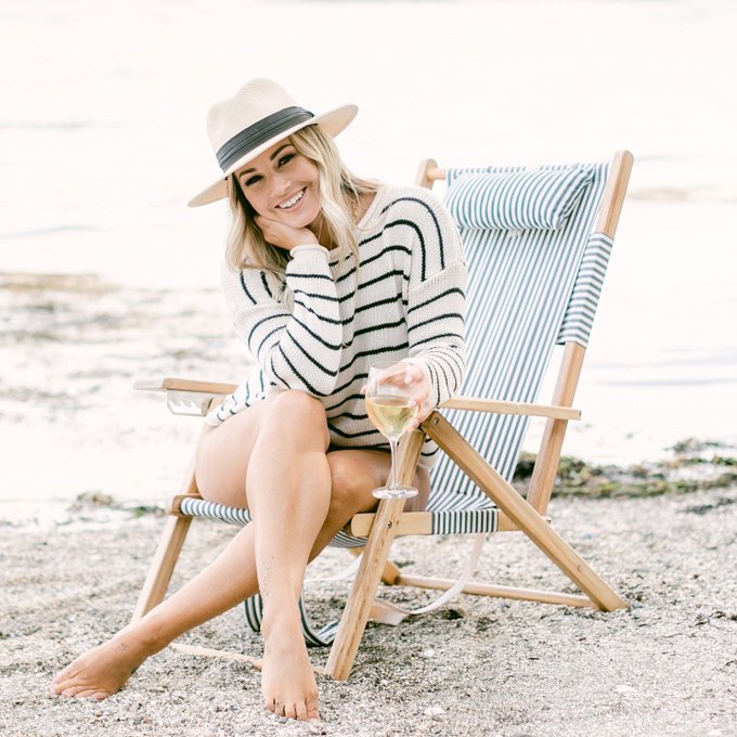 Me in my natural habitat https://t.co/Gg1HhJEI6d