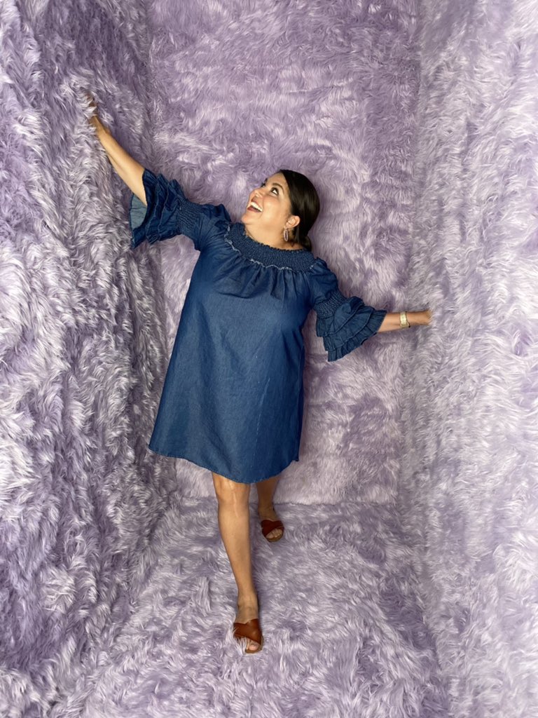 KBTXRusty's tweet image. New ‘selfie museum’ opening today in College Station called @KindaCandid on Harvey Rd behind The Tap.